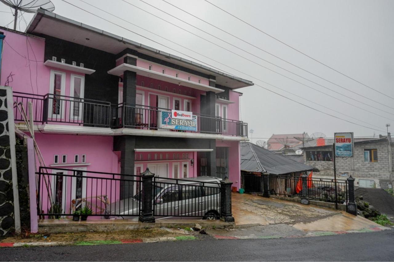 Reddoorz Syariah Near Telaga Warna Diyeng