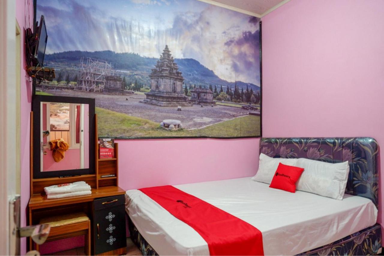Reddoorz Syariah Near Telaga Warna Diyeng